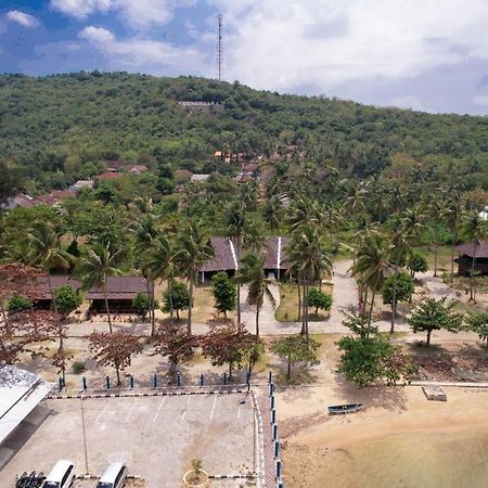Dewa Daru Resort การีมุนยาวา ภายนอก รูปภาพ