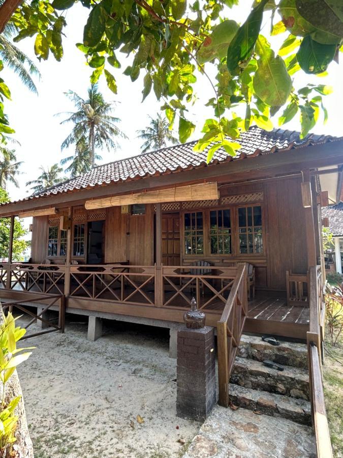 Dewa Daru Resort การีมุนยาวา ภายนอก รูปภาพ