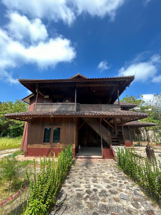 Dewa Daru Resort การีมุนยาวา ภายนอก รูปภาพ