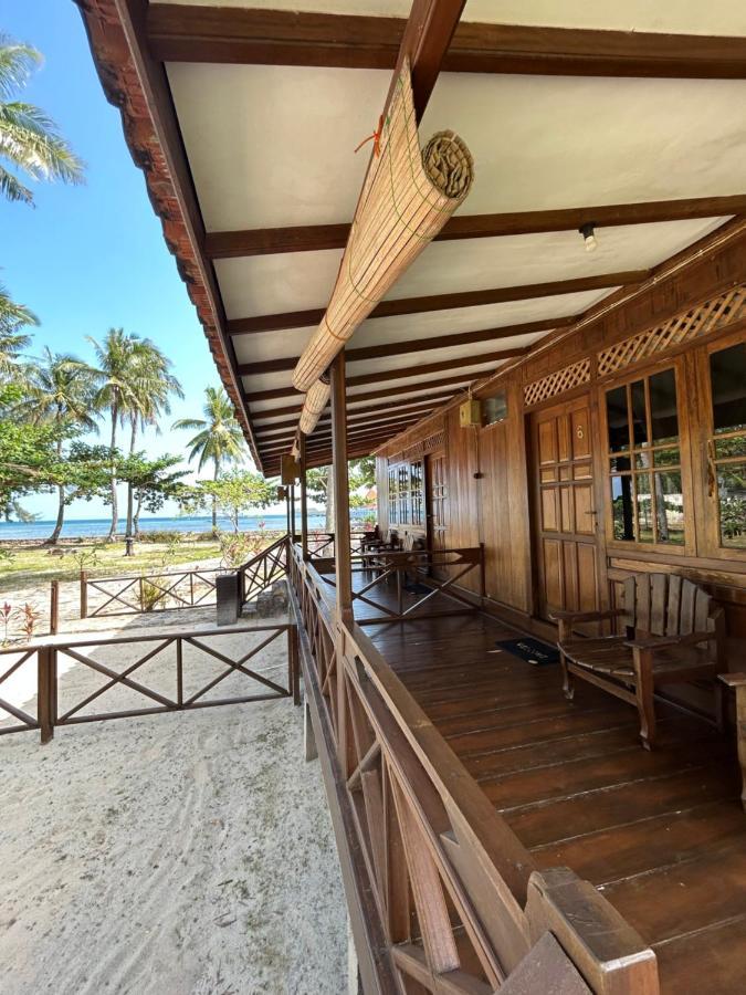Dewa Daru Resort การีมุนยาวา ภายนอก รูปภาพ